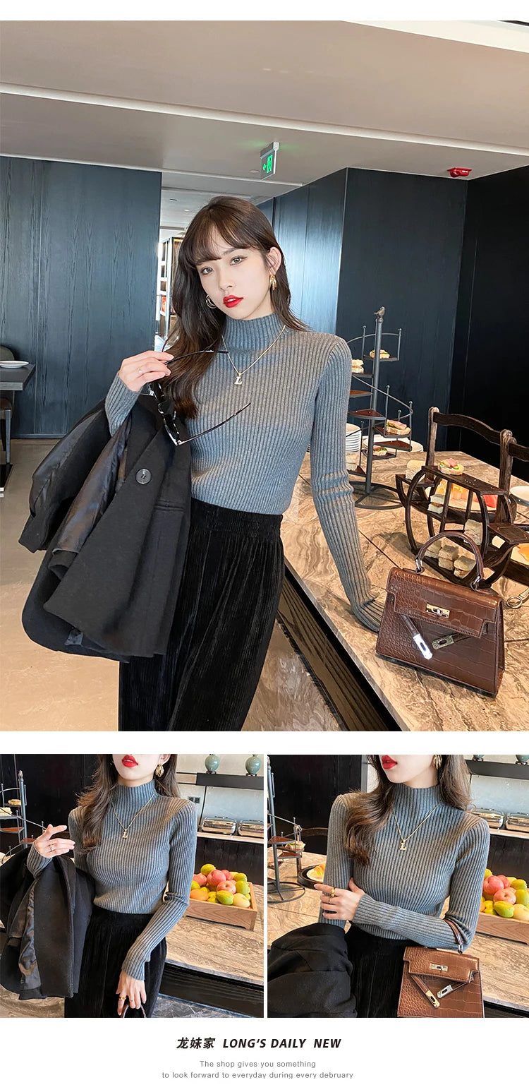 Women’s Turtleneck Sweater