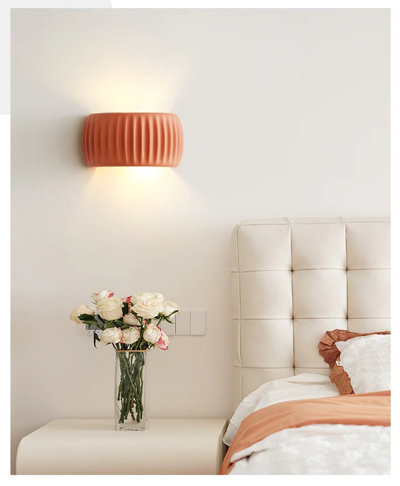French European Resin Wall Lamp – Modern