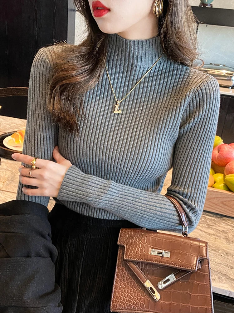 Women’s Turtleneck Sweater