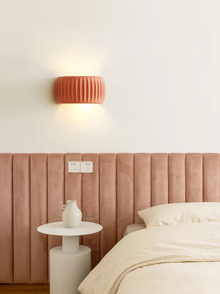 French European Resin Wall Lamp – Modern