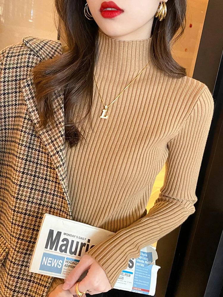 Women’s Turtleneck Sweater