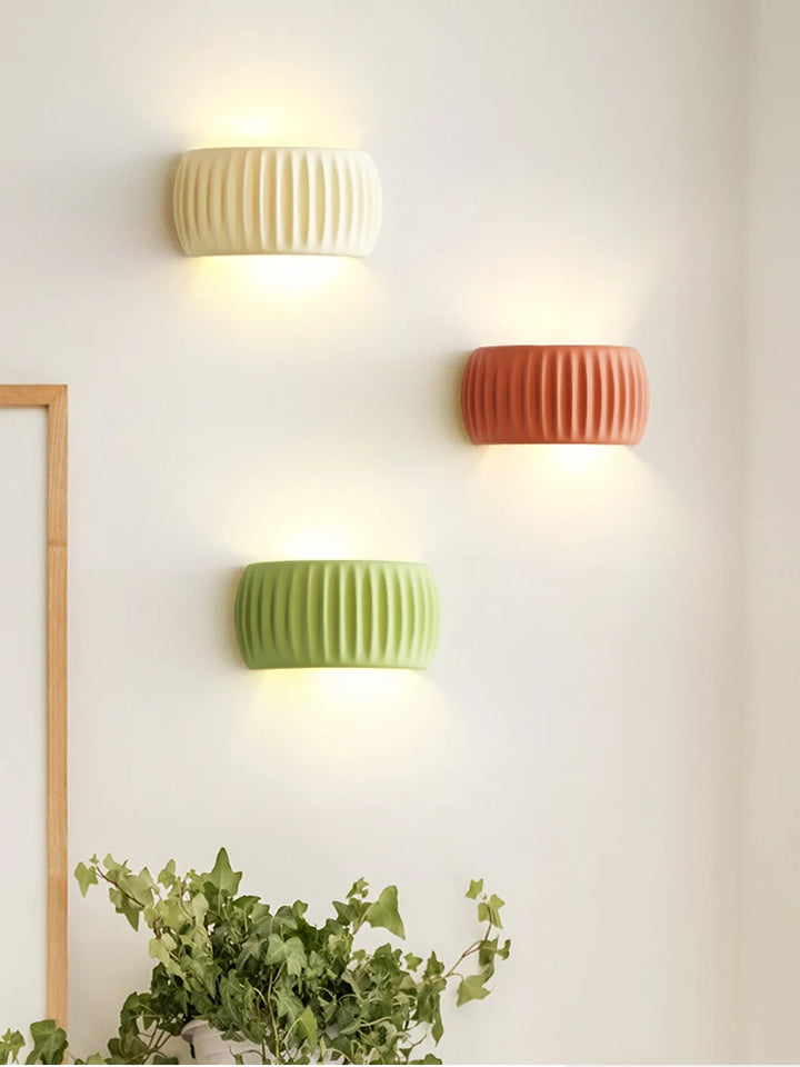 French European Resin Wall Lamp – Modern